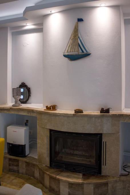 Spacious Apartment In The Heart Of Pythagorion Luaran gambar
